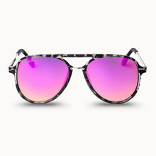 Load image into Gallery viewer, Dax "Chic" Sunglasses