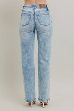 Load image into Gallery viewer, 90's Acid Wash High Waisted Judy Blue Jeans