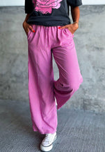 Load image into Gallery viewer, Pink Plaid Boxer Pants
