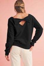 Load image into Gallery viewer, Black Bow Sweater
