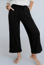 Load image into Gallery viewer, Black Mineral Wash Exposed Seam Pants
