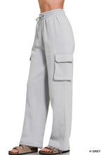 Load image into Gallery viewer, Cargo Wide Leg Sweatpants (Multiple Color Options Available)
