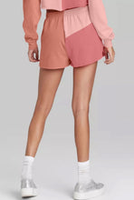 Load image into Gallery viewer, Peach Blossom Color Block Shorts Set
