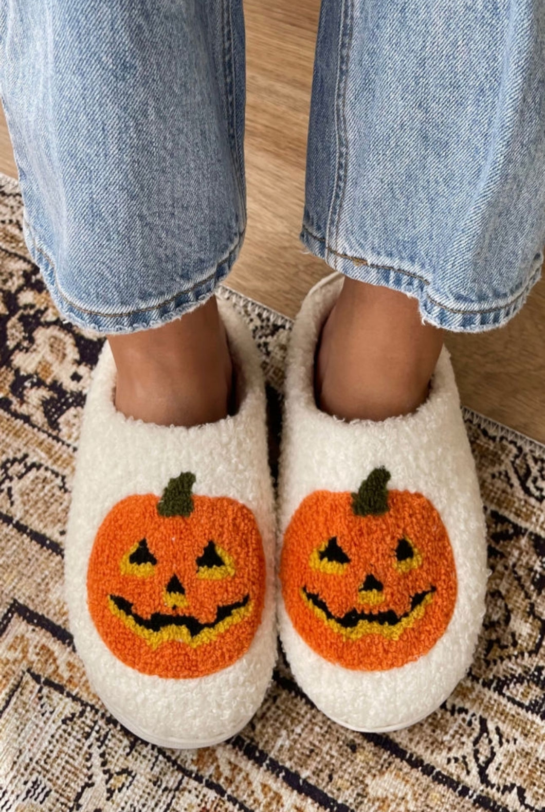 Jack-o-lantern Houseshoes