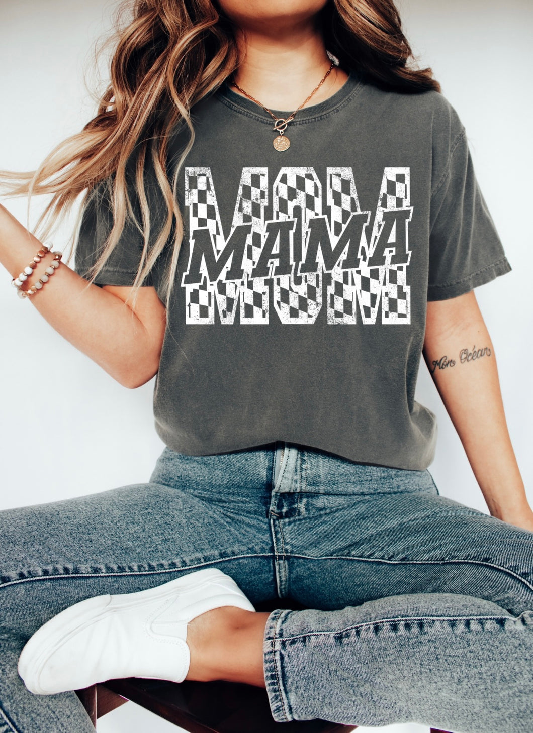 MOM MAMA Tee - Comfort Colors