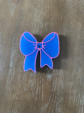 Load image into Gallery viewer, Love Spell bow freshie
