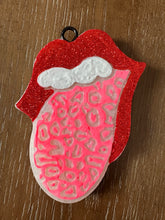 Load image into Gallery viewer, Leopard Tongue Diva Scent Freshie
