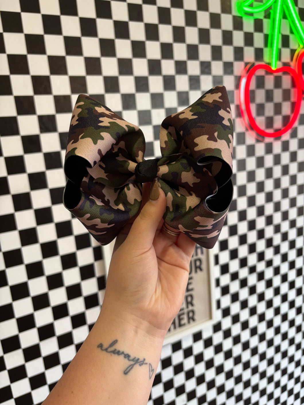Medium Camo Bow