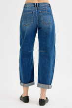 Load image into Gallery viewer, Risen Barrel Jeans
