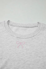 Load image into Gallery viewer, BOW EMBROIDERED PULLOVER AND SHORT SET
