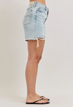 Load image into Gallery viewer, HIGH WAISTED RIGID MAGIC DAD SHORTS W/ CELL POCKET
