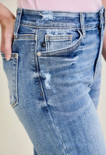 Load image into Gallery viewer, JUDY BLUE HIGH WAISTED DISTRESSED WIDE LEG CROPPED PANTS
