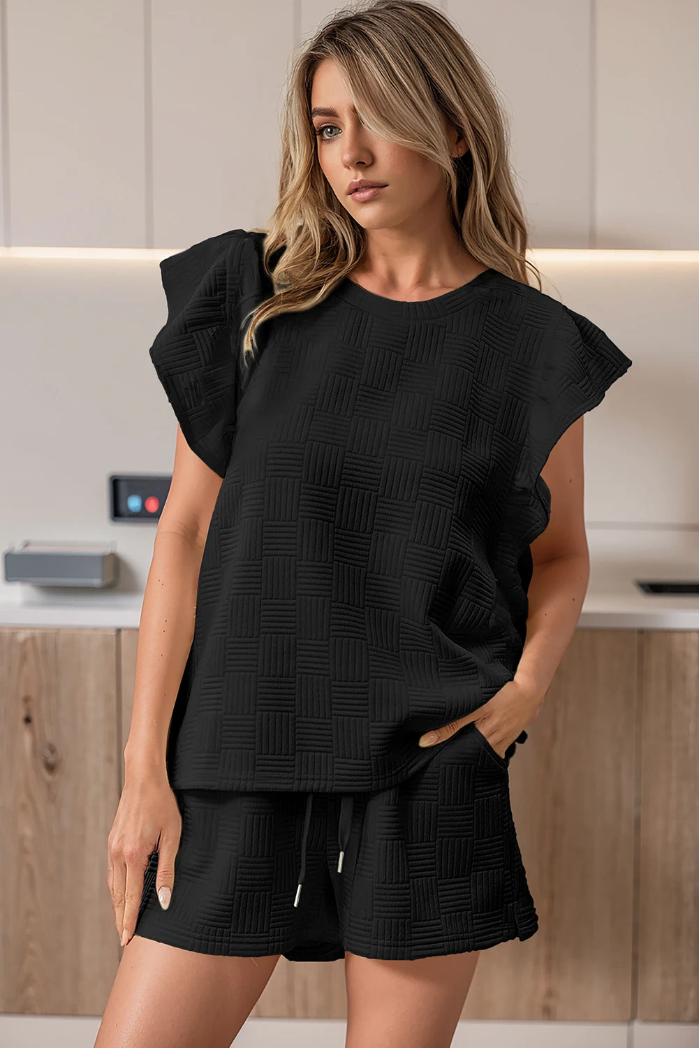 TEXTURED RUFFLE SLEEVE TOP AND SHORT SET