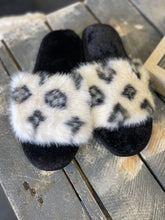 Load image into Gallery viewer, Inspired Monogram Slippers
